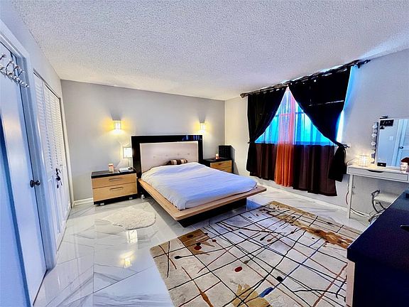 2nd image of 501 E Dania Beach Boulevard #2a