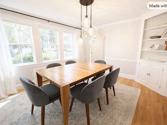 3rd image of 14 Fuller Brook Ave