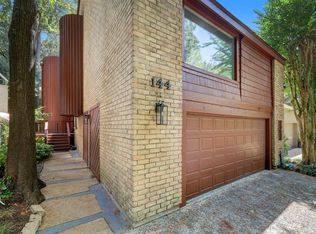 144 Sugarberry Cir, Houston, TX 77024