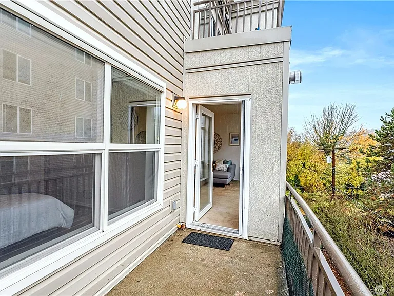 3221 SW Avalon Way #413 — Photo 16