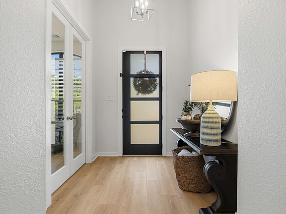 3rd image of 112 Morning Nook Ct