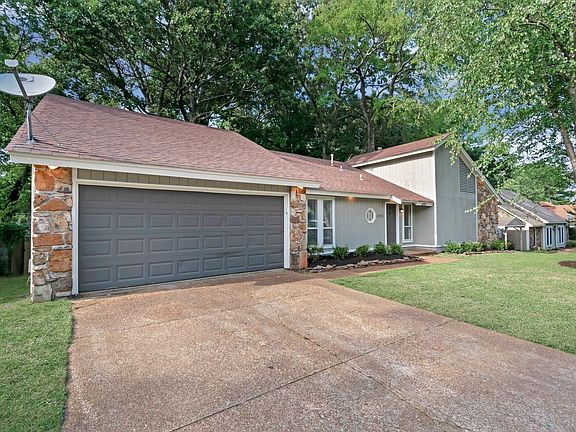 2nd image of 6976 Shadow Oaks Dr