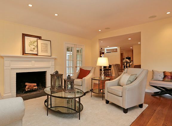 4th image of 440 Arlington Way