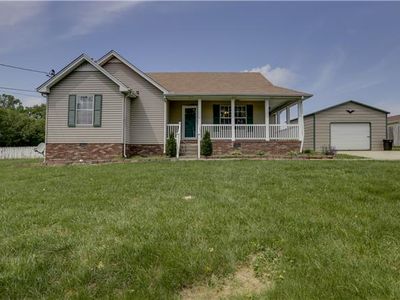 152 W Roberts Rd, Portland, TN, 37148