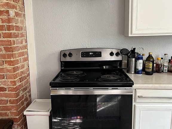 4th image of 125 E Norwood Ct