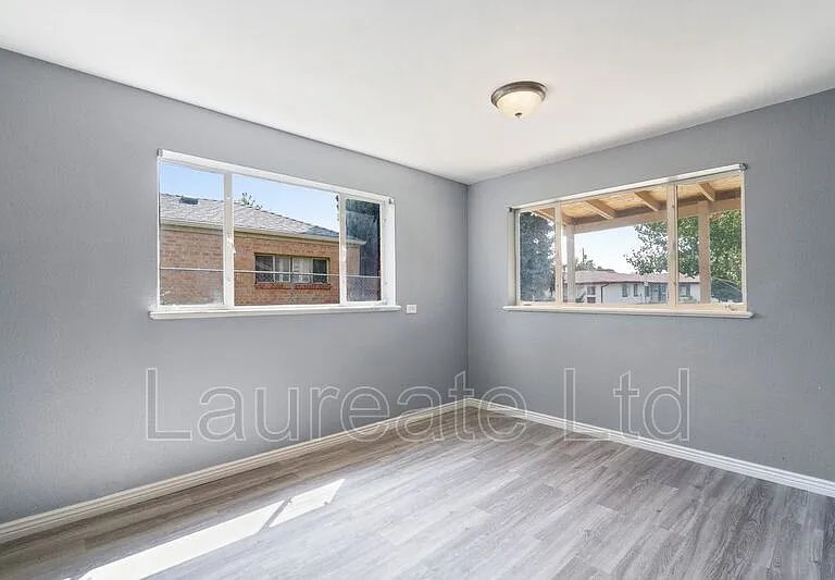 2880 N Harrison St — Photo 9