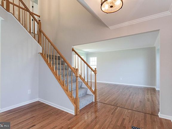 5th image of 13451 Lawrence Ln