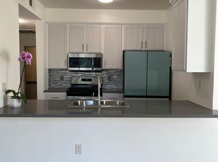 426 S Sepulveda Blvd #21, Los Angeles, CA 90049