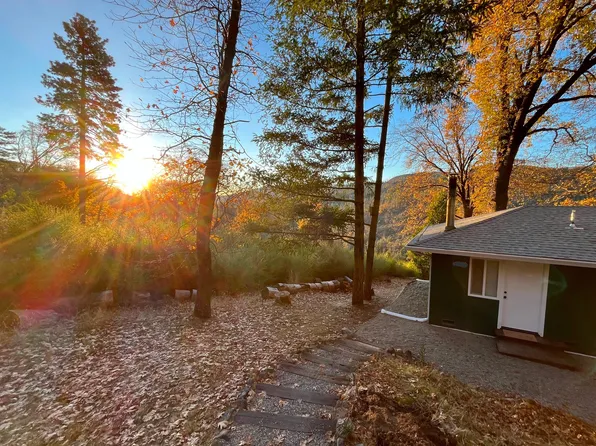 10591 Sycamore Rd, Loch Lomond, CA 95461