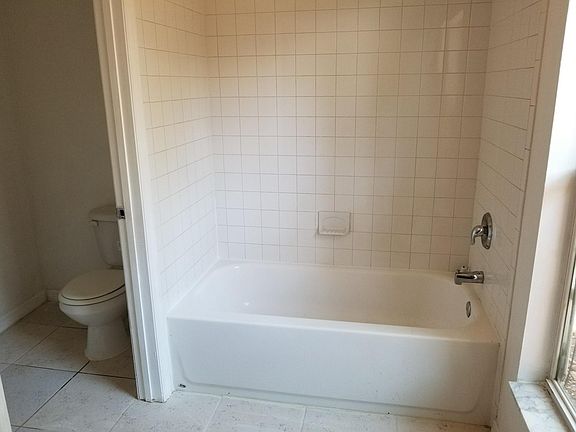 5th image of 1806 Platt St APT C