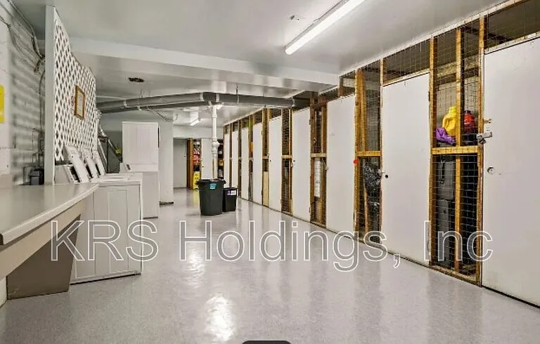 1521 S George Mason Dr #1 — Photo 14
