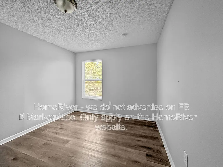 503 Hummingbird Ct — Photo 16