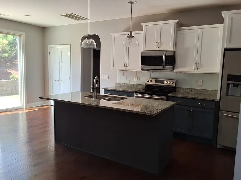 8914 Highbury Way — Photo 9