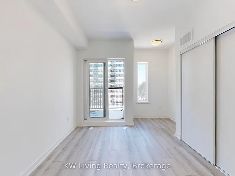 3079 Pharmacy Ave #22 — Photo 38