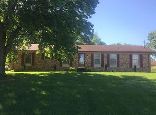 1920 Old Russellville Pike, Clarksville, TN 37043