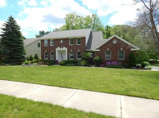 5900 Coventry Cir, East Lansing, MI 48823