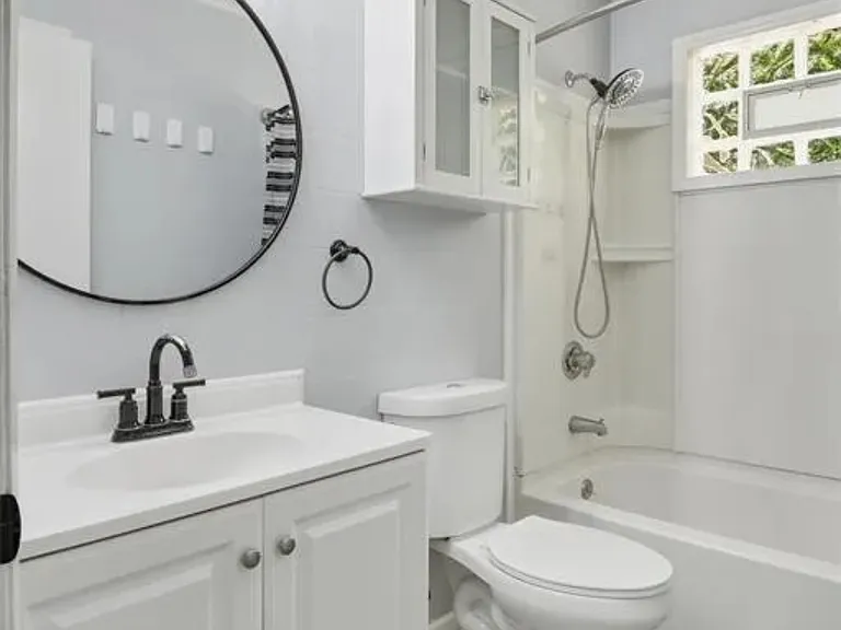 801 Farnsworth Rd — Photo 17