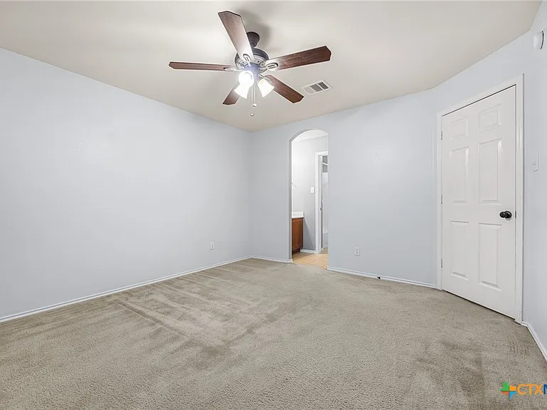 5101 Birmingham Cir — Photo 30