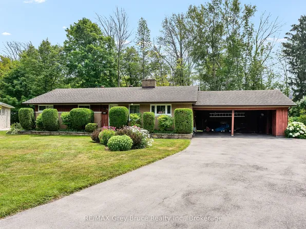336 6th Ave E, Owen Sound, ON N4K 2T6