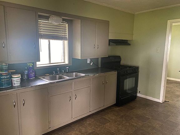 4th image of 411 Brassette Ln