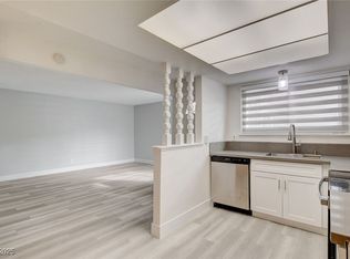 579 Roxella Ln APT B, Las Vegas, NV 89110