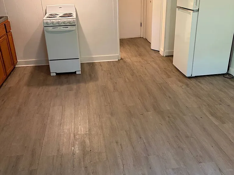380 Clubhouse Dr #19 — Photo 2