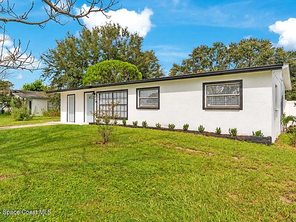 2nd image of 340 Fisher Ln