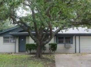 8809 Easley St, White Settlement, TX 76108