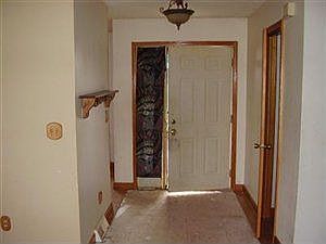 3rd image of 5395 N Park Ave NW
