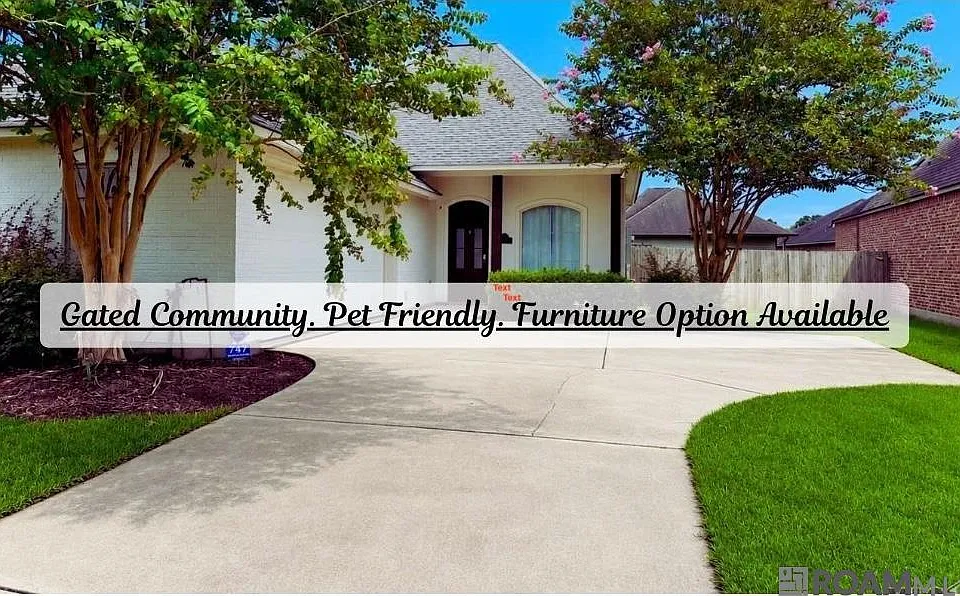 747 Portula Ave