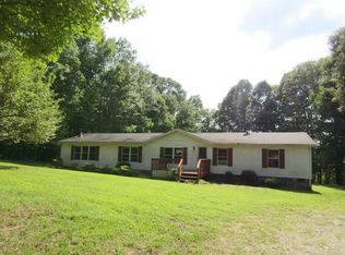 1157 Trough Run Rd, Moneta, VA 24121