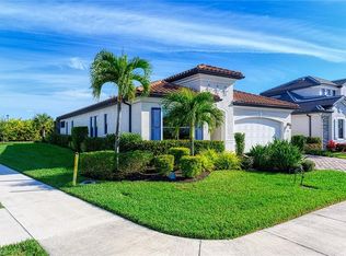 1967 Mustique St, Naples, FL 34120