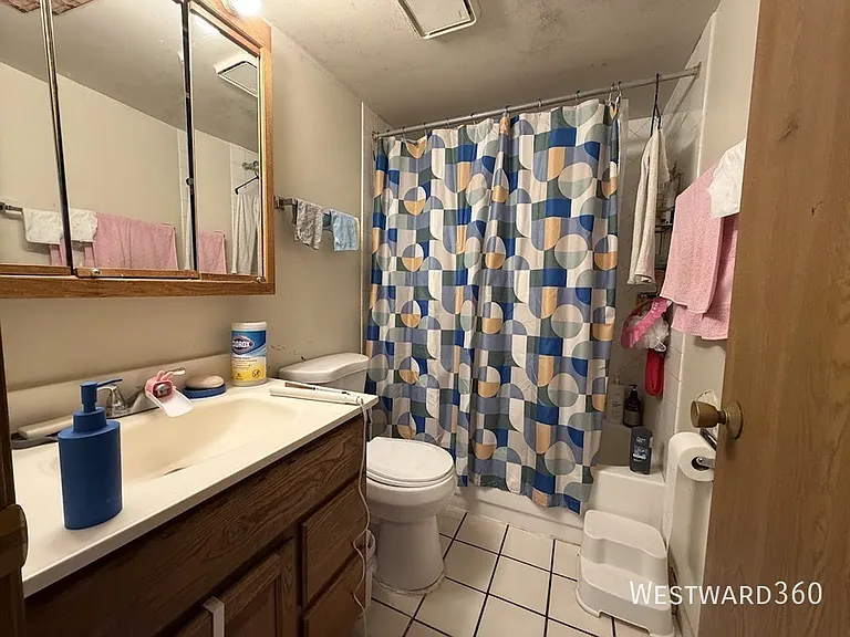 4120 Williamsburg Ct #302 — Photo 11