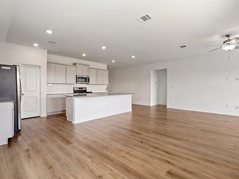 113 Golden Grove Pkwy — Photo 7