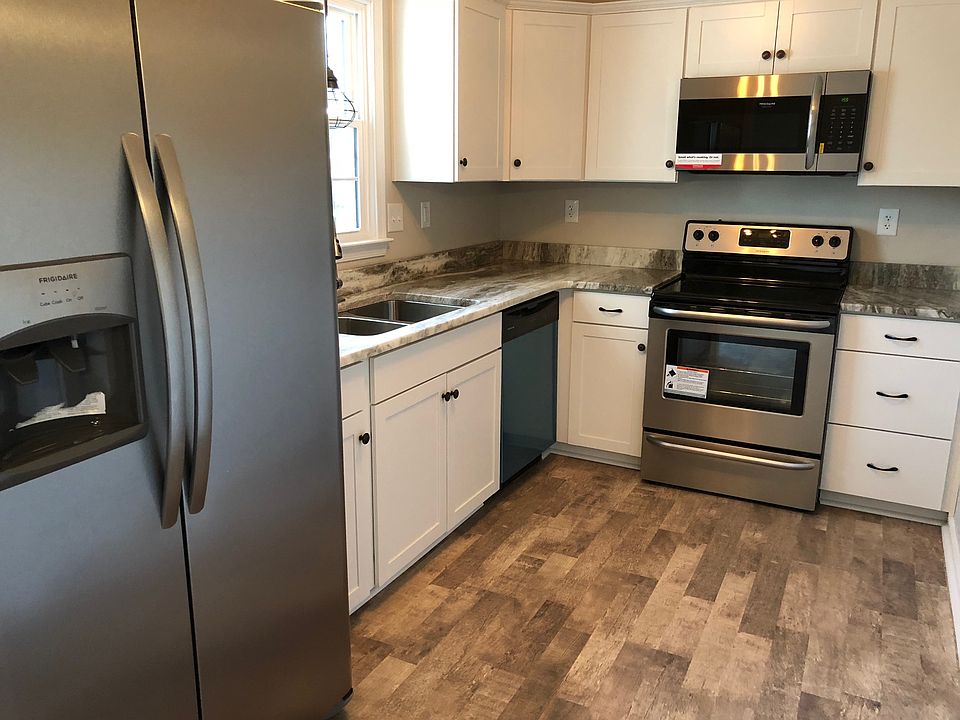 2nd image of 6700 Mason Dale Cir