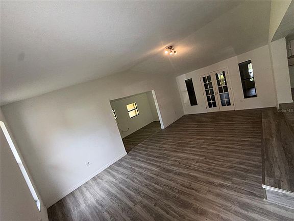 5th image of 17440 SE 37TH LANE
