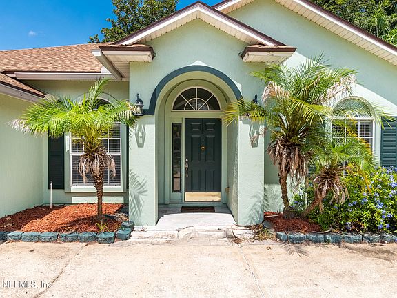 4th image of 4600 CAPE ELIZABETH Court E