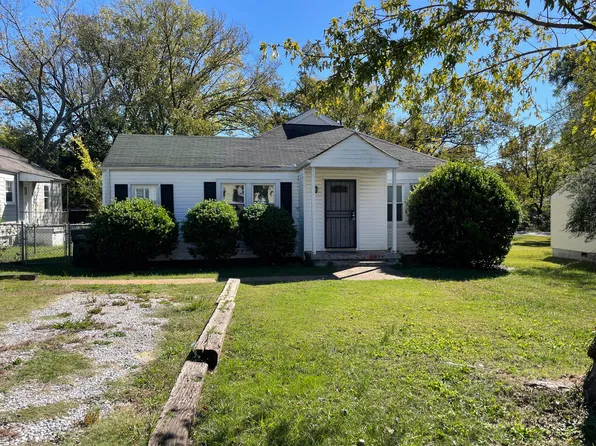 202 N Howell Ave, Chattanooga, TN 37411