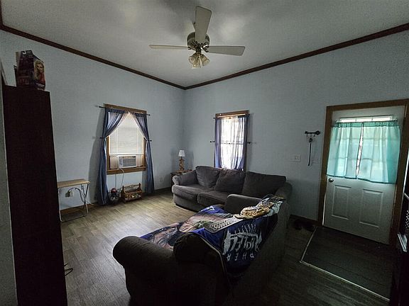 3rd image of 1213 Tazewell Ave SE