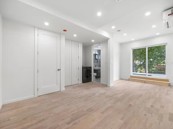 90 Covert Street image 10 of 23