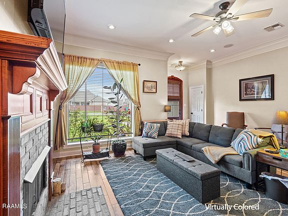 3rd image of 303 Beacon Dr