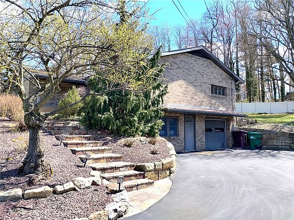 3rd image of 114 Mar Vel Dr