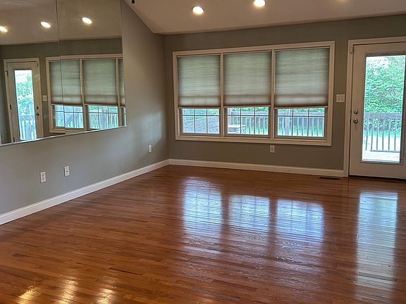 4th image of 4292 E Janet Dr