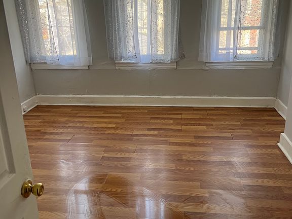 3rd image of 2149 Wilkens Ave Floor 2