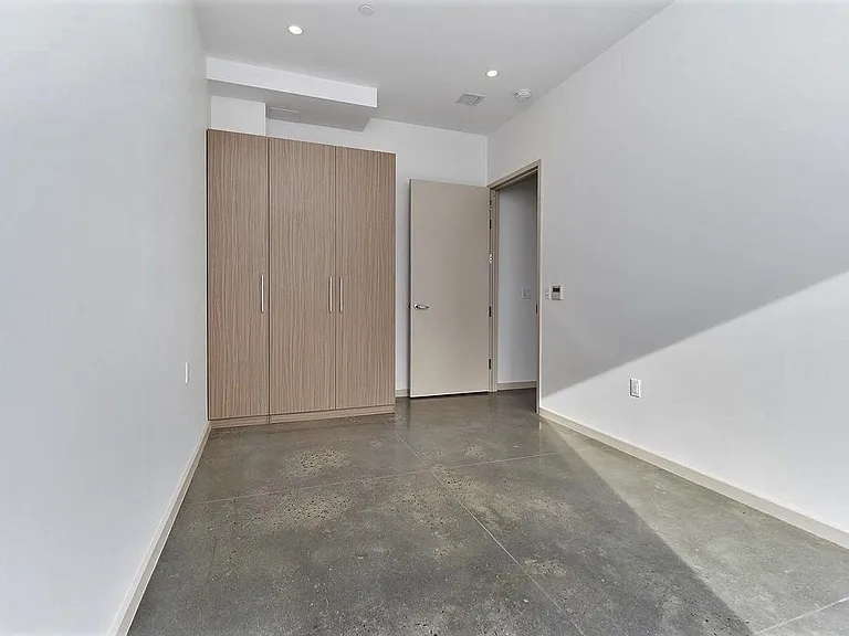577 W 161st St #6BB — Photo 4