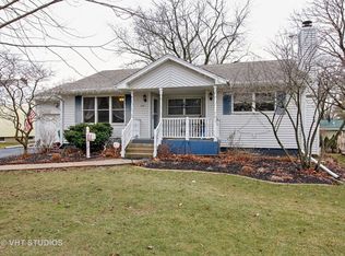 1115 Grandview Ave, Lockport, IL 60441