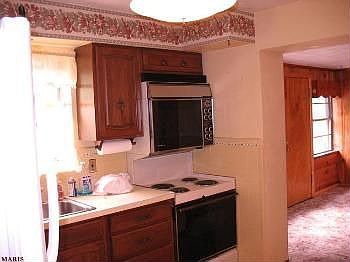 5th image of 6428 Lavernell Ct