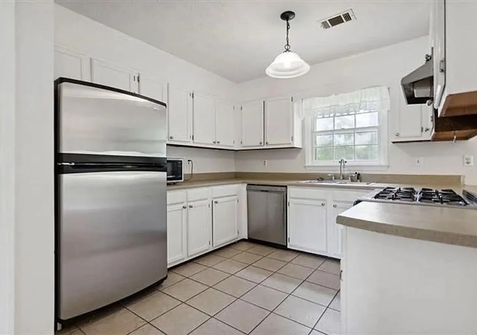Room in 4 Bedroom Home at Brooks Dr — Photo 3