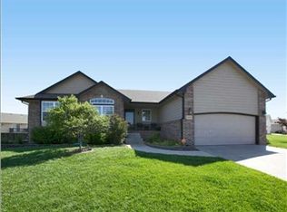 12102 E Boxthorn St, Wichita, KS 67226