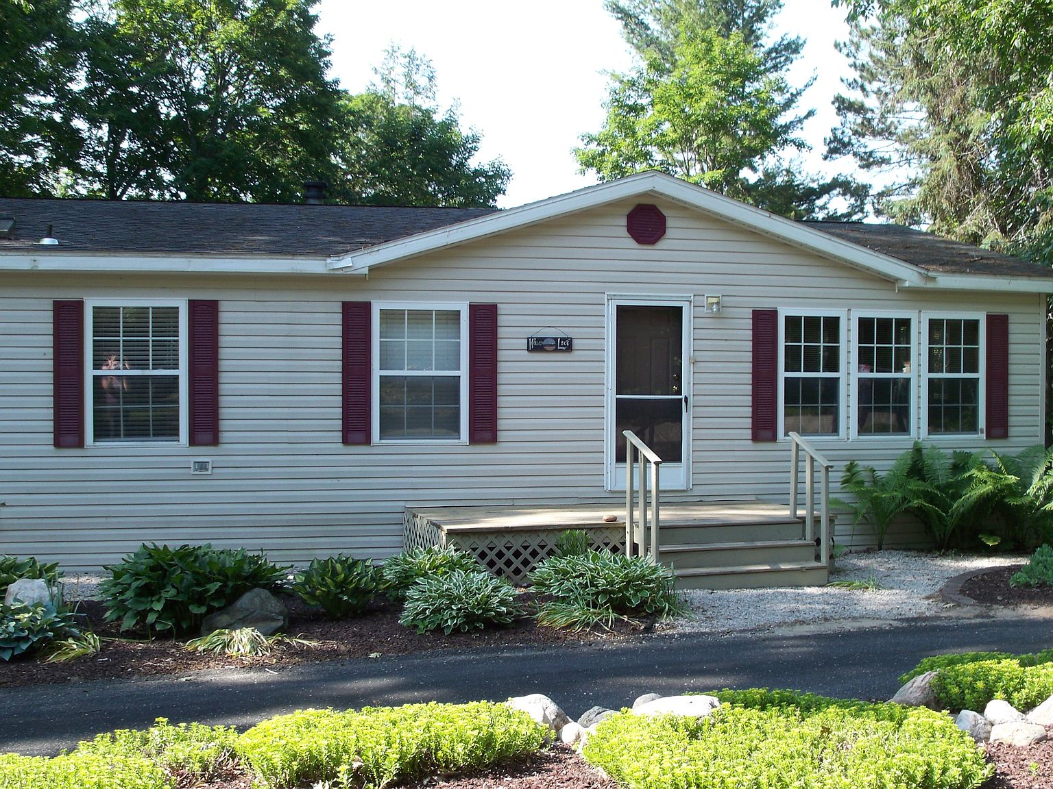 2040 Walloon St, Walloon Lake, MI 49796 Zillow